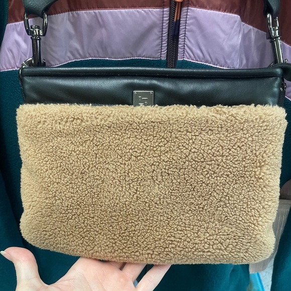 🤎Like New Evereves Think Royln Bum Bag - Picture 1 of 7